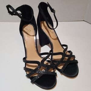 Jewel Badgley Mischka Fidelity‎ Sandal In Black Size 8.5